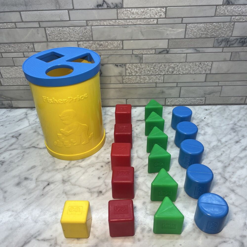 Vintage 1977 Fisher Price Baby’s First Block Shape Sorting Toy, 17 Blocks / sort